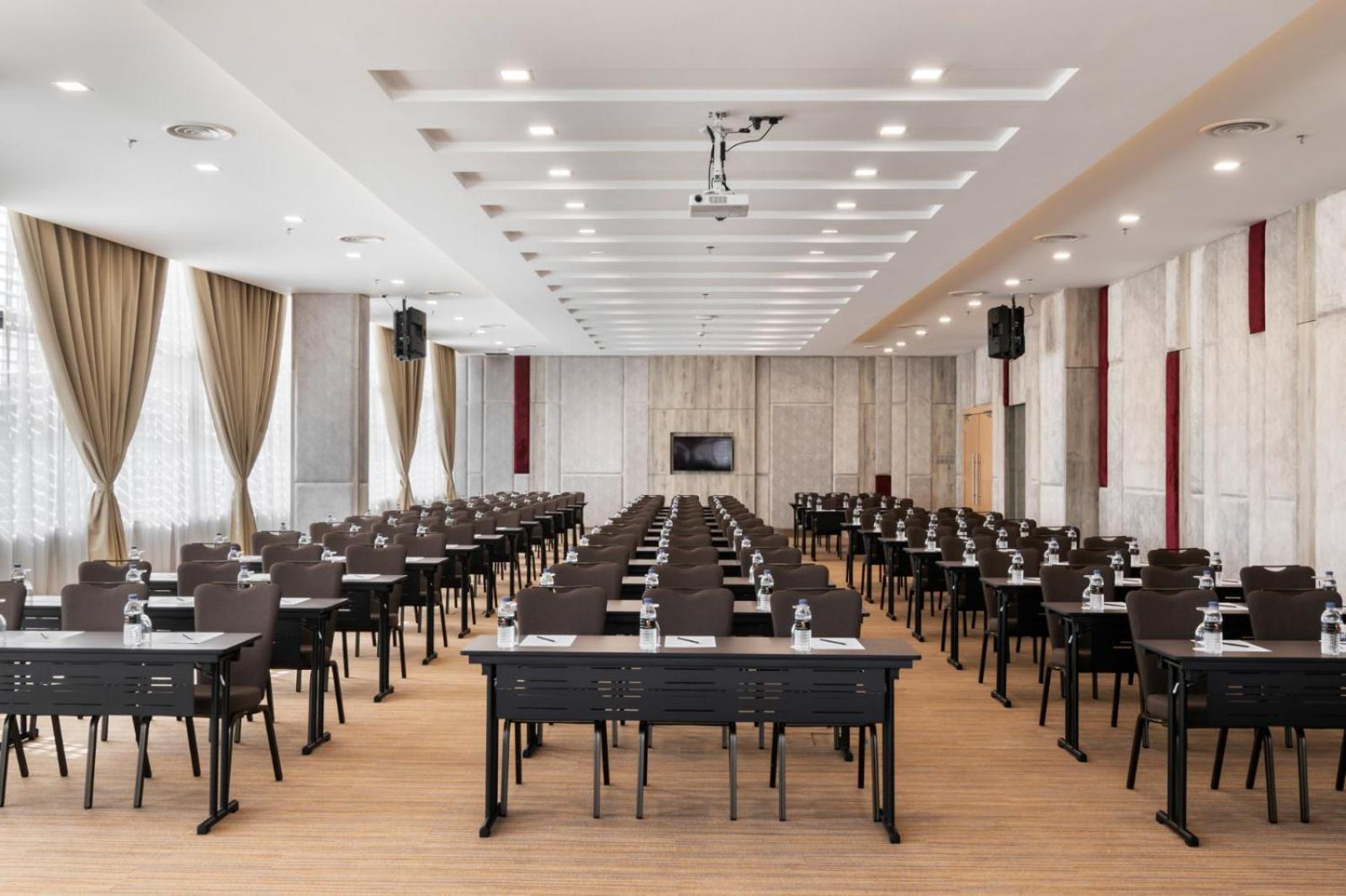 Zenith Suites Cameron Танах-Рата Экстерьер фото